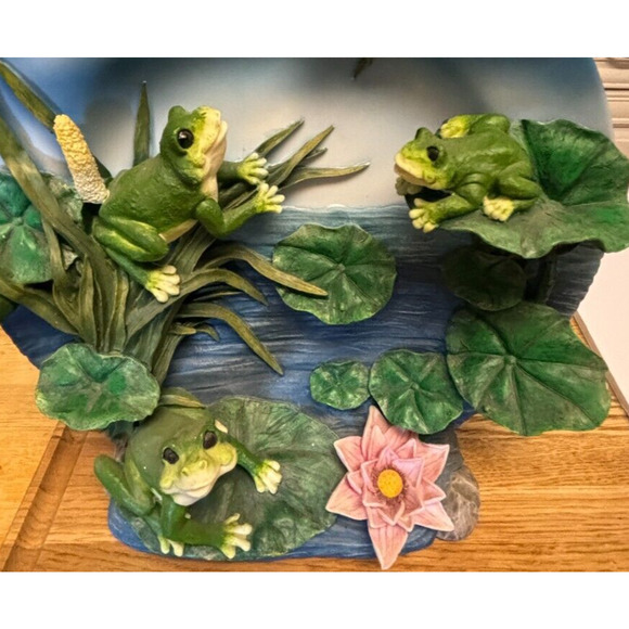 Herco Plate Frogs Ceramic 3-D Plate Statue Figurine Frogs, Waterlilies Gift - Picture 11 of 16